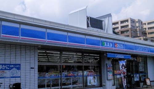 コンビニ　ローソン 井田三舞町店（コンビニ）まで195m