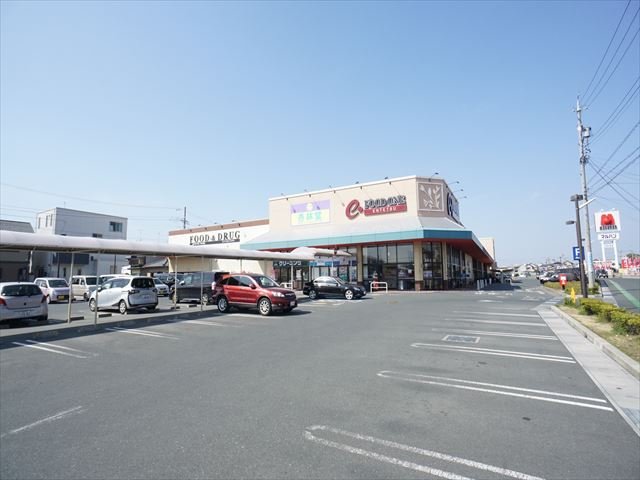 スーパー　遠鉄ストアフードワン　泉店（スーパー）まで600m