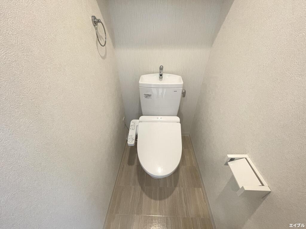 西鉄天神大牟田線 西鉄二日市駅 徒歩2分 13階建 築6年のトイレ写真