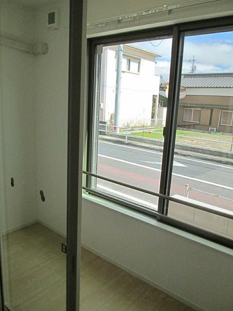 メゾンヌフファミーエIVの内装写真