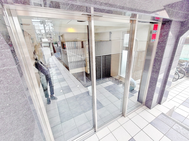 ＪＲ東海道本線 新大阪駅 徒歩5分 10階建 築15年の外観写真