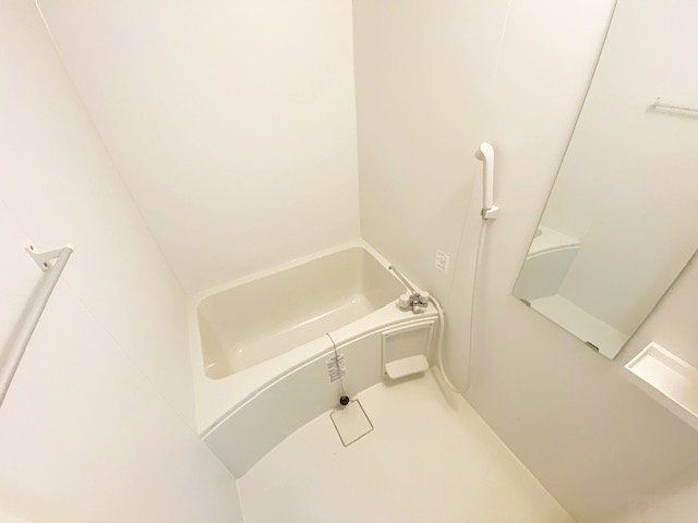 リーヴァ・タカサの風呂写真