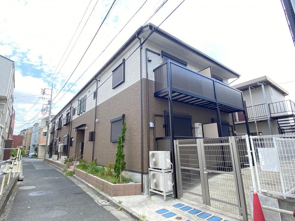 リーヴァ・タカサ