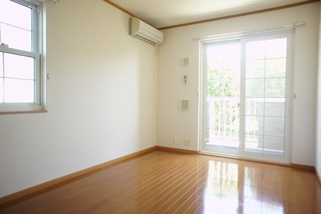 居室・リビング　図面と現状に相違がある場合には現状を優先