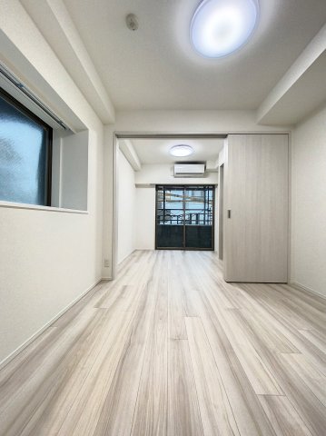 ガーラ・プレシャス元住吉の居間写真