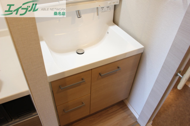 洗面設備　別部屋の写真です