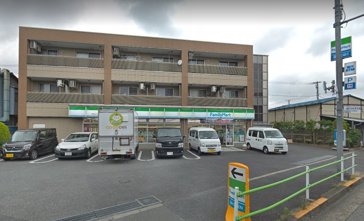 コンビニ　ファミリーマート 西亀有二丁目店（コンビニ）まで528m