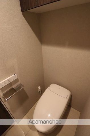 埼玉高速鉄道 赤羽岩淵駅 徒歩8分 7階建 築3年のトイレ写真