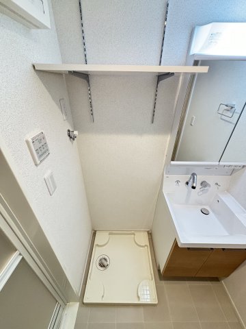 ＪＲ京葉線 千葉みなと駅 徒歩14分 14階建 築3年のその他写真