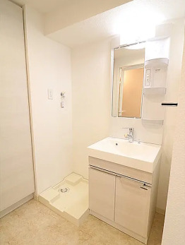 洗面設備　参考写真です