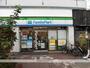 コンビニ　ファミリーマート（コンビニ）まで469m