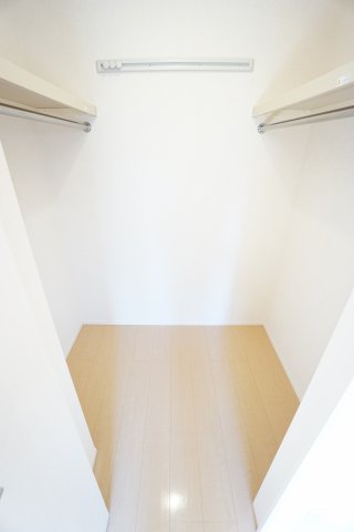 収納　※同物件・反転タイプの写真です。