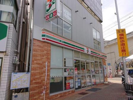 【神戸市灘区青谷町のマンションのコンビニ】