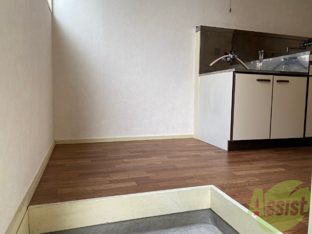 玄関　玄関の様子です。明るい印象ですね。気分もあがりそう。