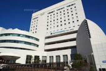 図書館　町田市立中央図書館（図書館）まで1200m