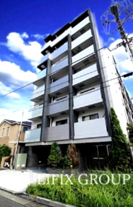 渋谷区幡ヶ谷のマンションの建物外観