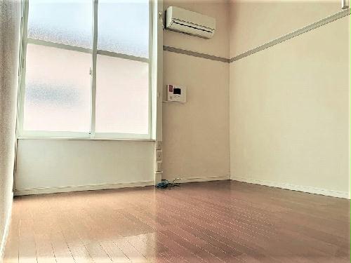 居室・リビング　家具・家電なし