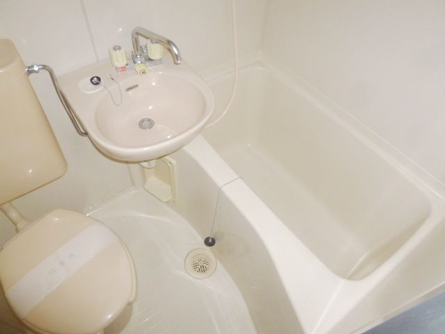 バス・シャワールーム　★お部屋探しは株式会社タウンハウジング東京まで★