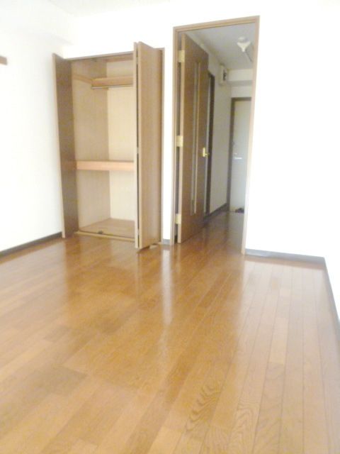 居室・リビング　★お部屋探しは株式会社タウンハウジング東京まで★