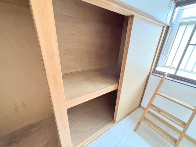 大西一戸建の内装写真