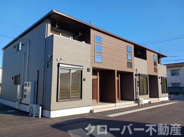 丸亀市山北町のアパートの建物外観