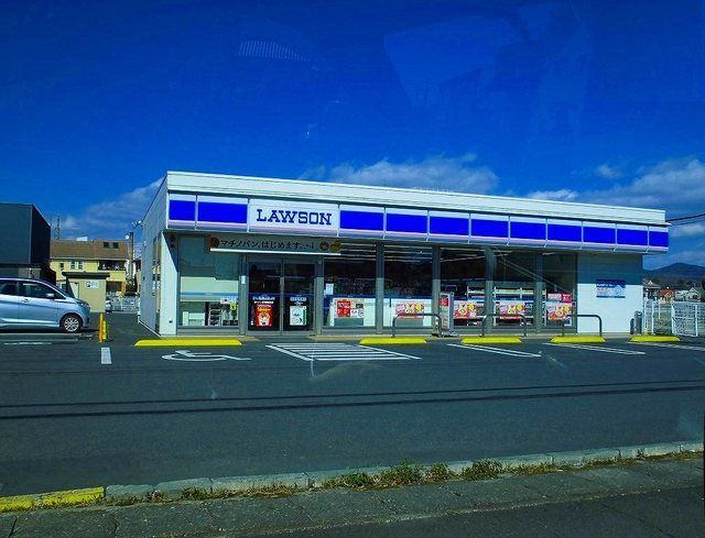 コンビニ　ローソン（コンビニ）まで350m