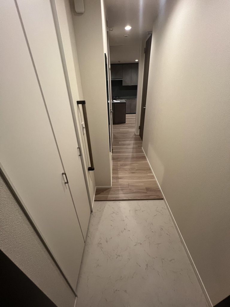 玄関　設備