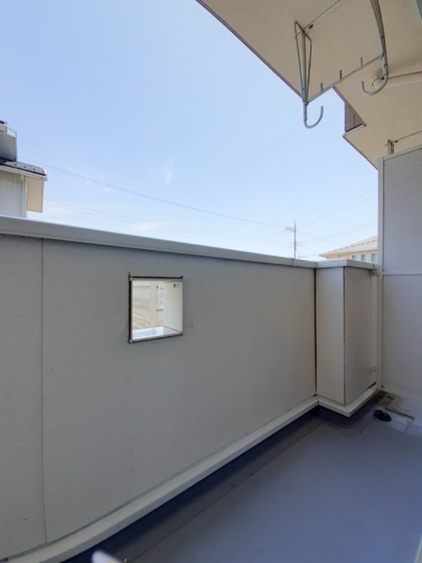 バルコニー　図面と現状に相違がある場合には現状を優先