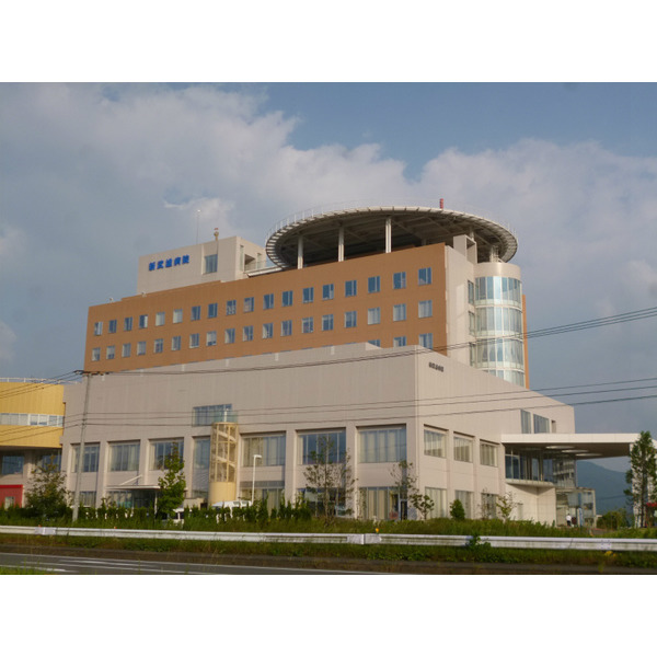 病院　社団法人巨樹の会新武雄病院（病院）まで701m