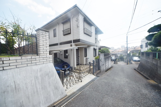 建物外観　～落ち着く所だな～