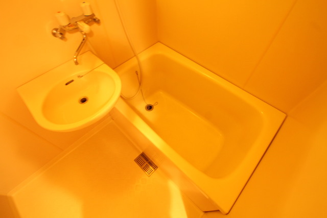 バス・シャワールーム　浴室！