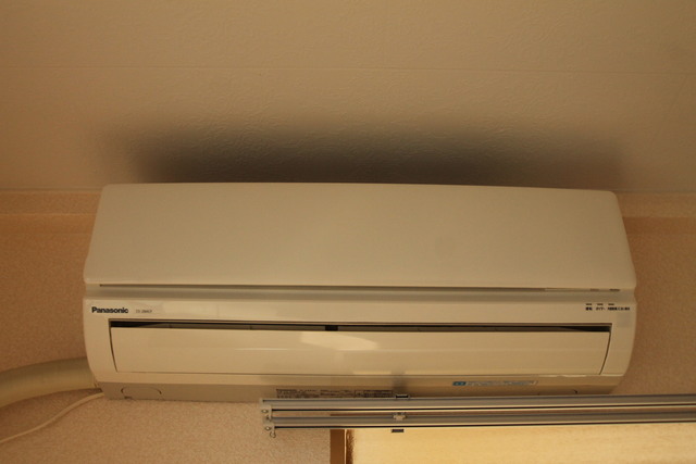 その他設備　エアコン付き（ＬＤＫ）！