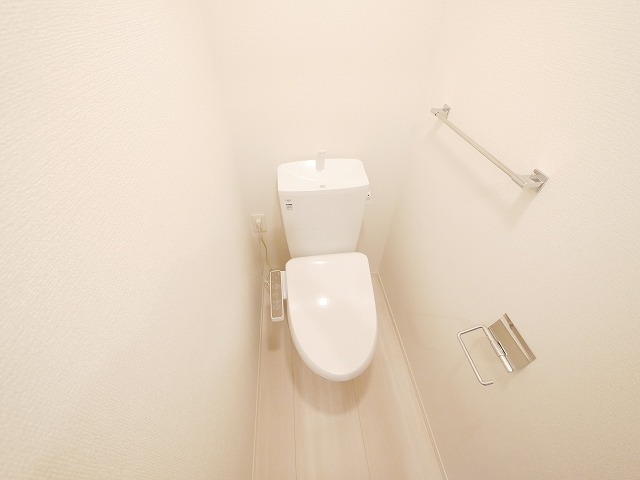 トイレ　ゆったりとした空間のトイレです