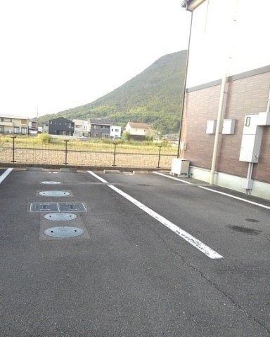 駐車場　カースペースがあります