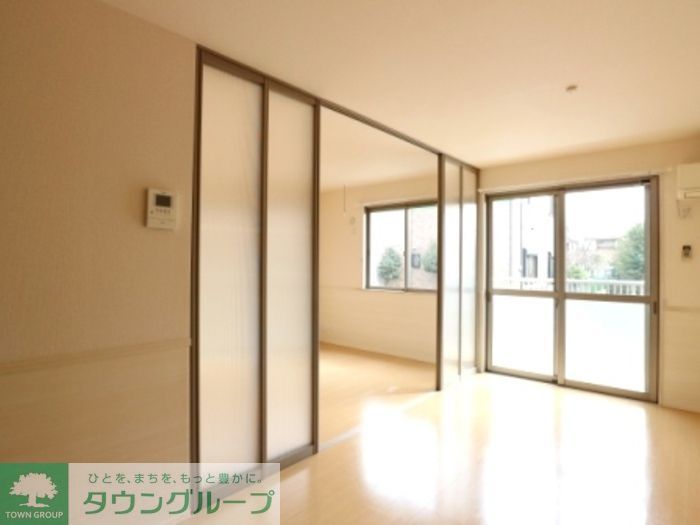 居室・リビング　※別号室参考写真です