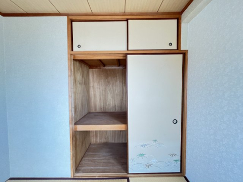 収納