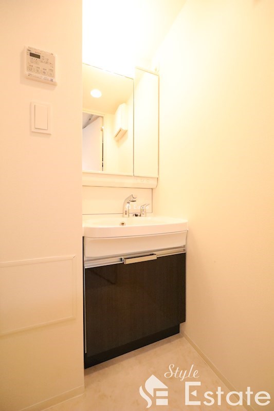 洗面設備　独立洗面台