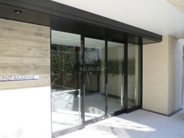 エントランス　入口です☆