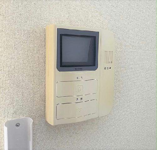 セキュリティ　モニター付きインターホン