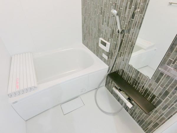 バス・シャワールーム　★追い焚き機能・浴室乾燥機★