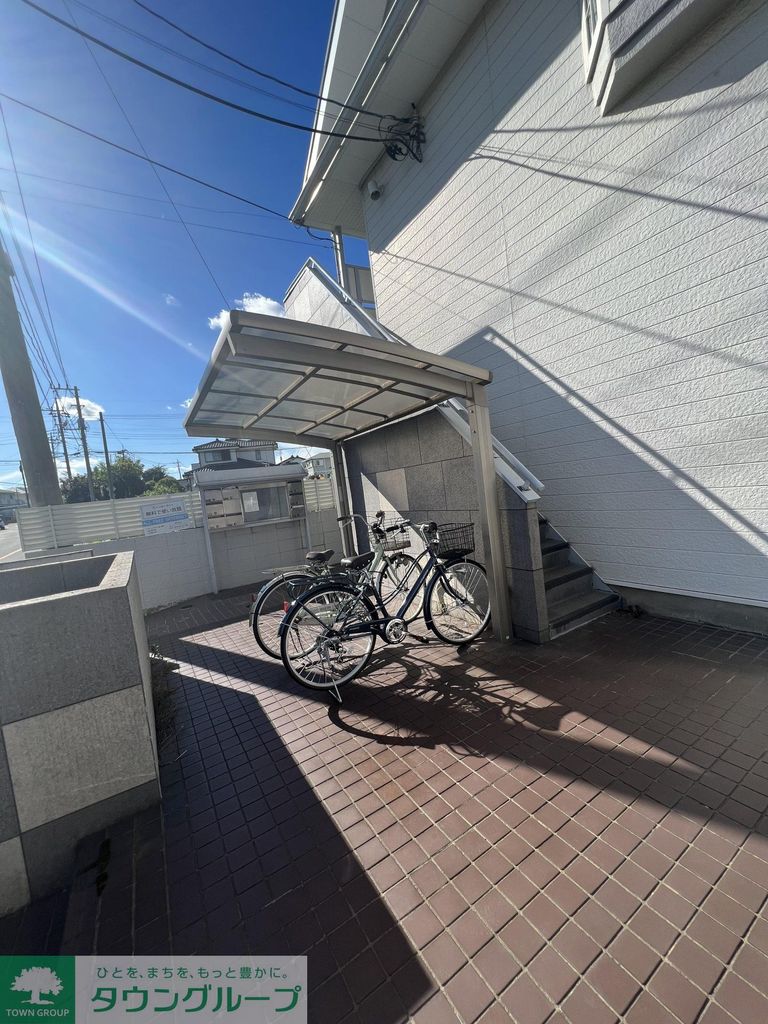 東大宮エステートの外観写真