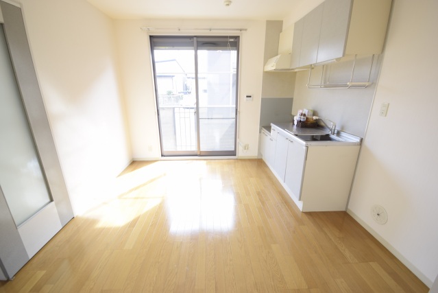 居室・リビング　1階の写真です。