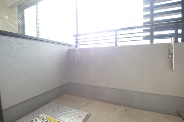 バルコニー　※別室の参考写真の為、現況優先です。