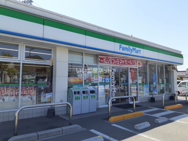 コンビニ　ファミリーマート 山口大学前店（コンビニ）まで810m