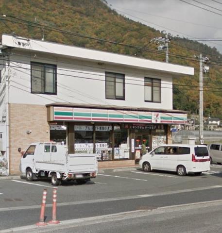 コンビニ　セブンイレブン（コンビニ）まで3376m