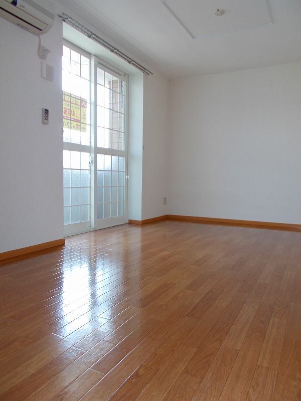 居室・リビング　MODE不動産に賃貸おまかせ♪栃木県全域お探し可能♪初期費用