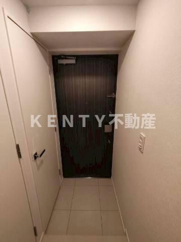 玄関　収納もある玄関です