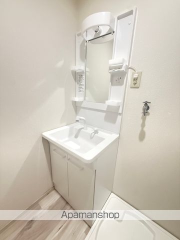 アートイントレジャーIの内装写真