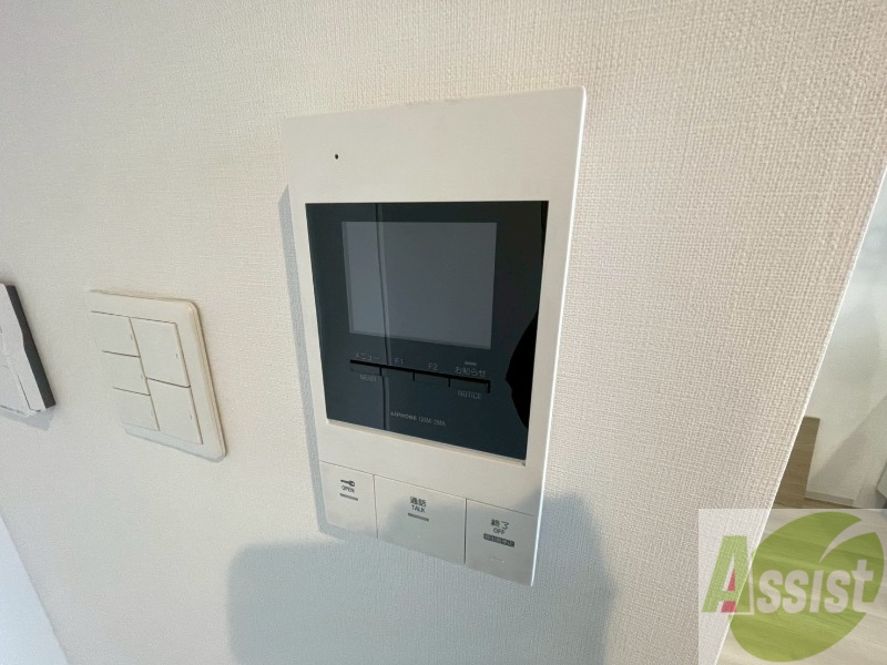 セキュリティ　モニタ付インターホンでセキュリティ面も安心です。