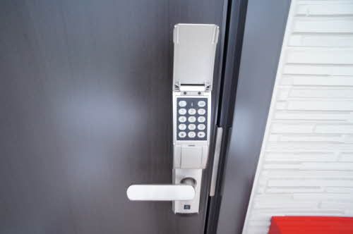 玄関　デジタルキー